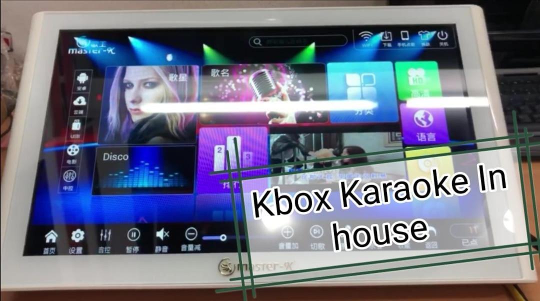 Teluk Batik 17Paradisehome Private Pool Karaoke Snooker Bbq 15Pax Lumut Exteriör bild